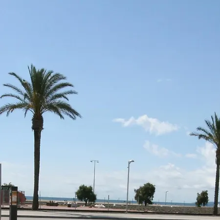 En Primera Linea De Mar Con Parking, Cerca Del Centro Y De La Playa De - Es-228-179 Apartament *