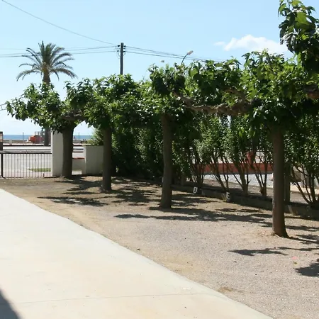 En Primera Linea De Mar Con Parking, Cerca Del Centro Y De La Playa De - Es-228-179 * Empuriabrava